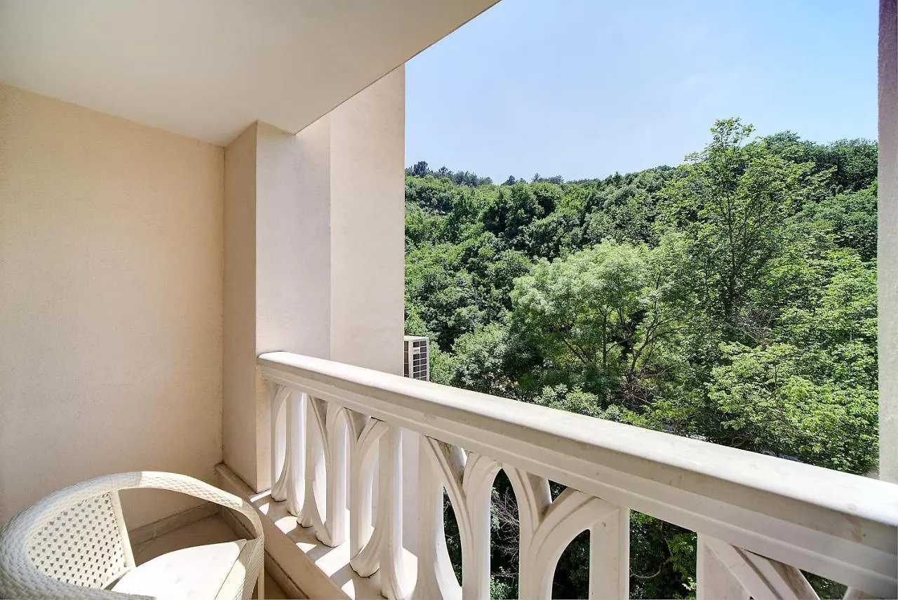 Summertime In Varna South Bay Beach Residence Apartment