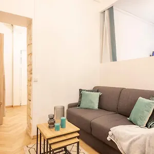 https://bohemian-flat-lovely-marais.fr-paris.fr