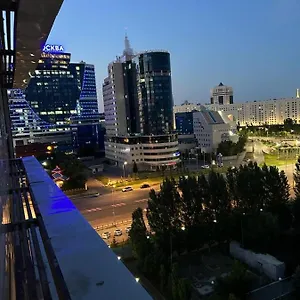 1-комнатная рядом с тц абу-даби плаза жк 