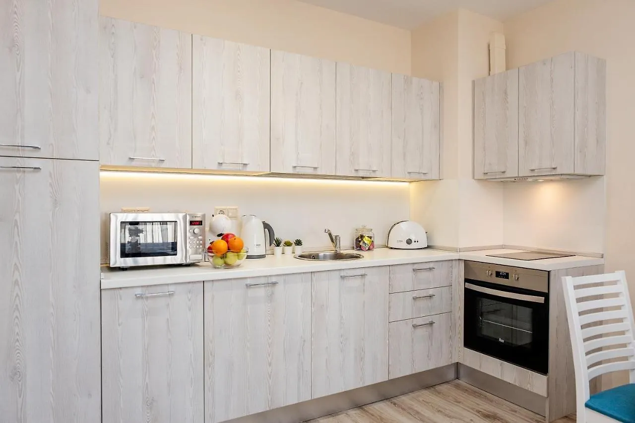Апартаменты Summertime In Varna South Bay Beach Residence