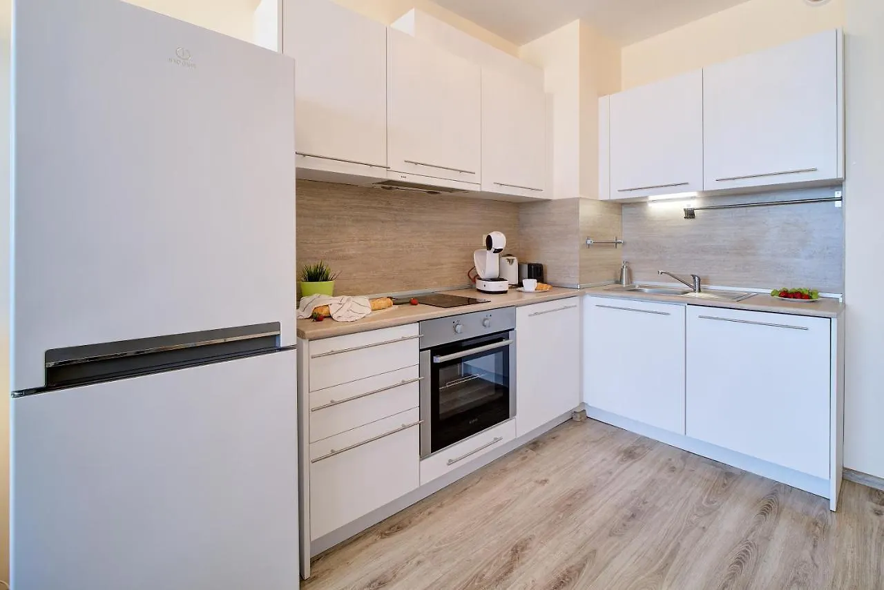 Summertime In Varna South Bay Beach Residence Апартаменты