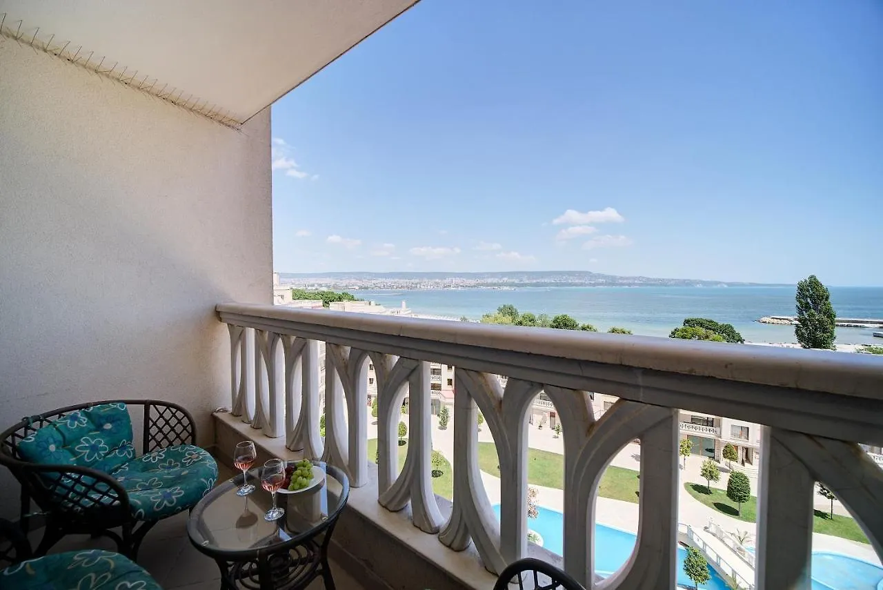Summertime In Varna South Bay Beach Residence Апартаменты